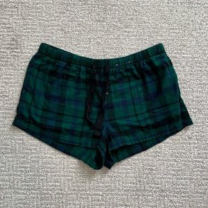 Women’s stars above flannel sleep short